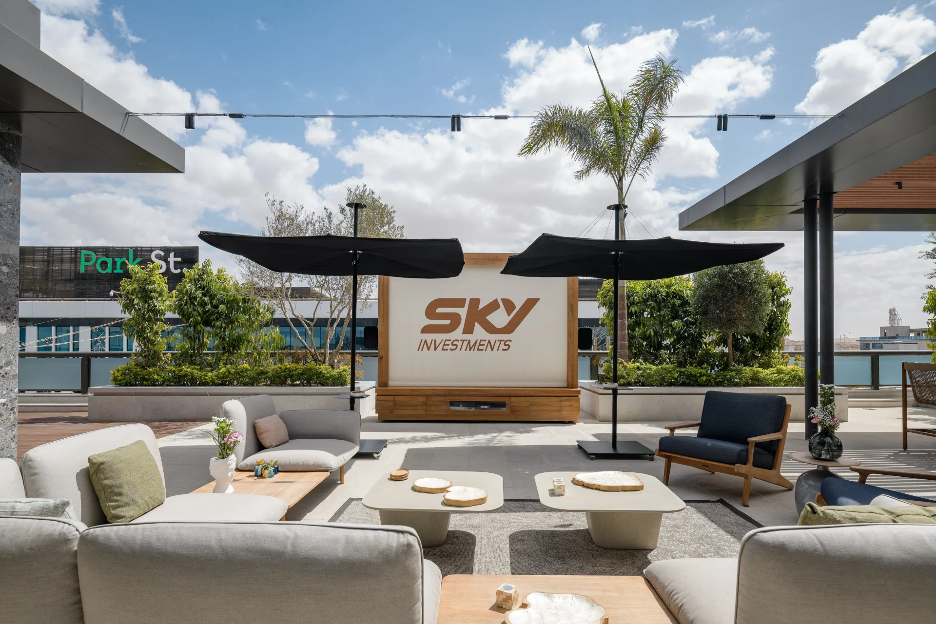 Sky_Investments_Office_13